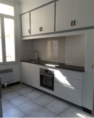 t2 à la location -   13007  MARSEILLE 7E ARRDT, surface 48 m2 location t2 - UBI442217234